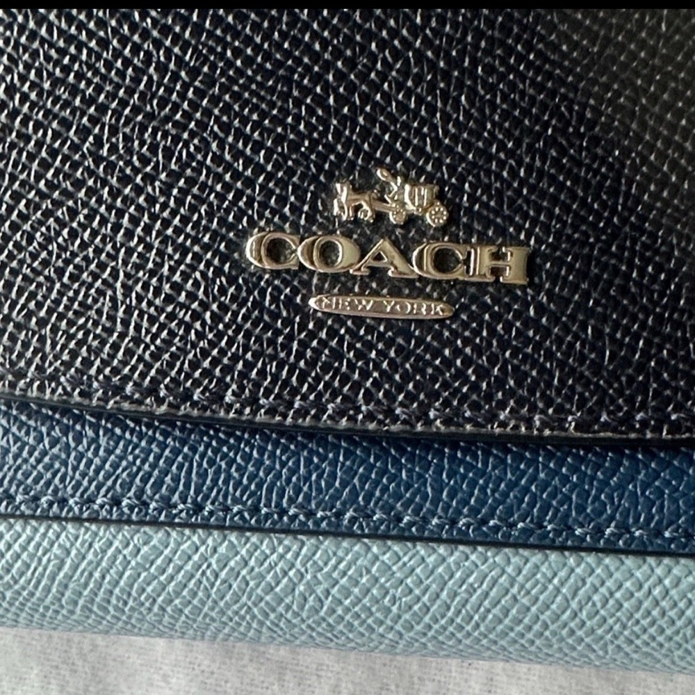 Coach Tricolor Envelope Wallet (Balck, Blue And Teal) Long - Picture 13 of 13
